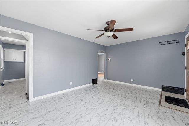 4529 W 150th Street, Cleveland, OH 44135