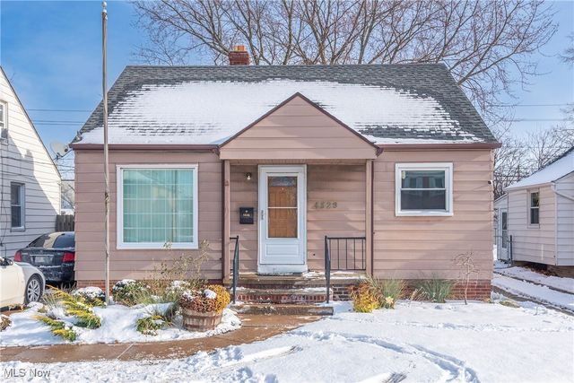 4529 W 150th Street, Cleveland, OH 44135