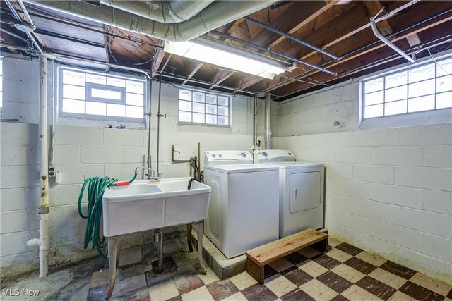 4529 W 150th Street, Cleveland, OH 44135