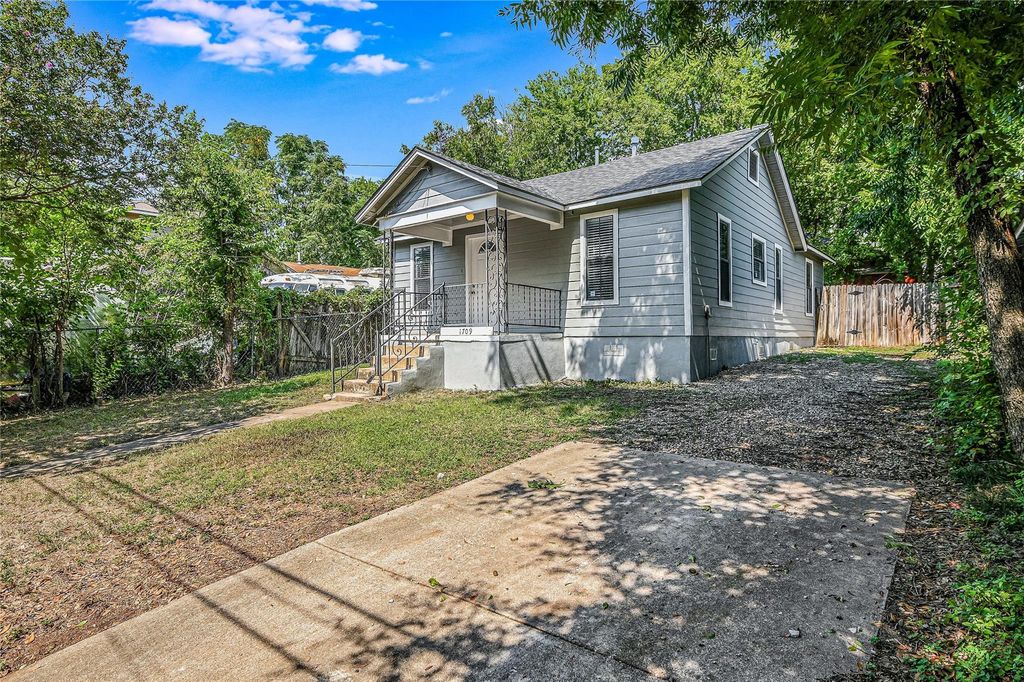 1709 Clifford Ave, Austin, TX 78702