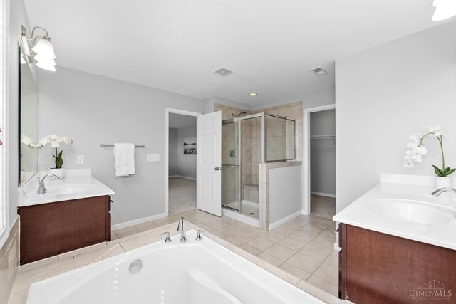 6943 Roberts Park Drive, Deerfield Twp., OH 45040