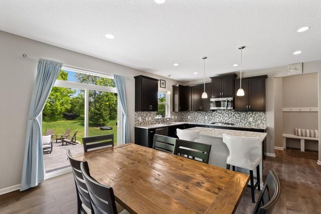 9804 66th Street Alcove S, Cottage Grove, MN 55016