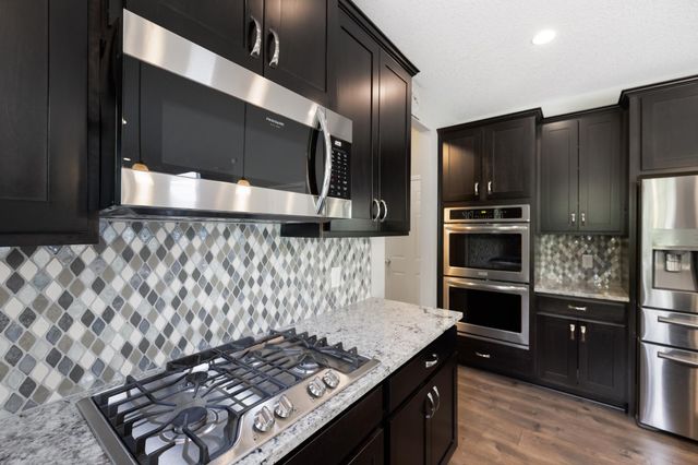 9804 66th Street Alcove S, Cottage Grove, MN 55016