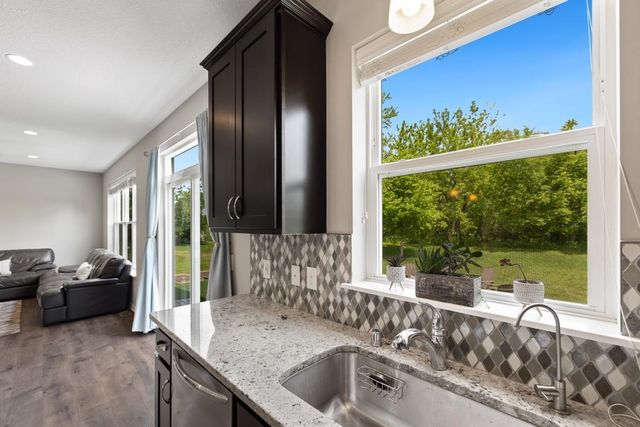 9804 66th Street Alcove S, Cottage Grove, MN 55016