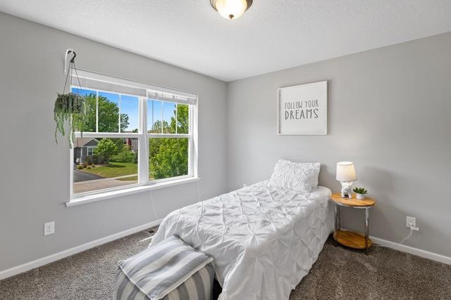 9804 66th Street Alcove S, Cottage Grove, MN 55016