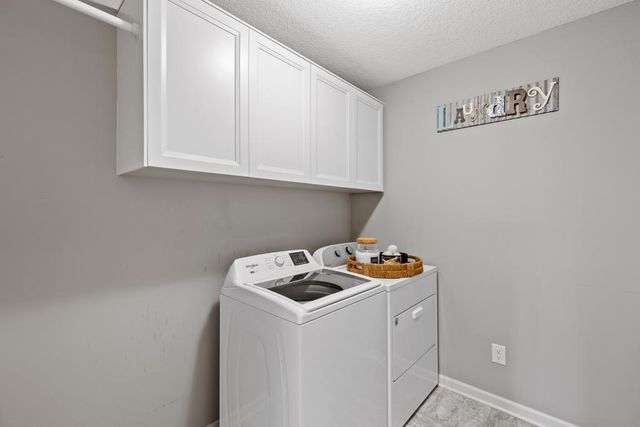 9804 66th Street Alcove S, Cottage Grove, MN 55016