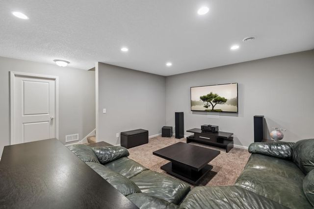 9804 66th Street Alcove S, Cottage Grove, MN 55016