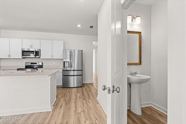 2323 Discovery Loop, Panama City, FL 32405