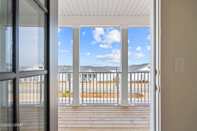 2323 Discovery Loop, Panama City, FL 32405