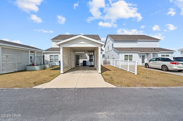 2323 Discovery Loop, Panama City, FL 32405