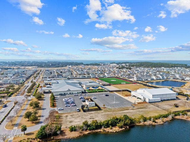 2323 Discovery Loop, Panama City, FL 32405