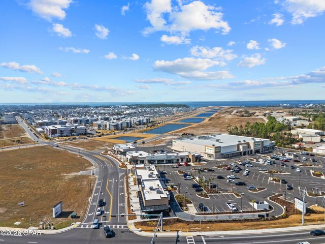 2323 Discovery Loop, Panama City, FL 32405