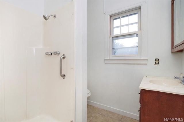 2205 St Charles Avenue, Montgomery, AL 36107