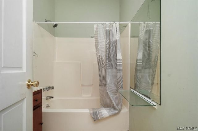 2205 St Charles Avenue, Montgomery, AL 36107