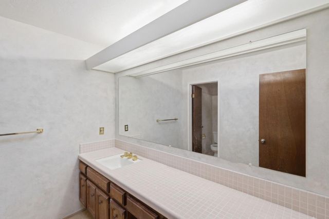 25 Rinconada Circle, Belmont, CA 94002