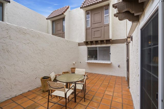 25 Rinconada Circle, Belmont, CA 94002