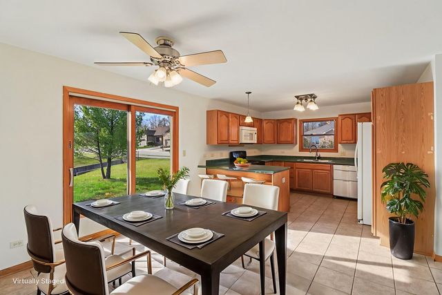 905 Randall Court, Marengo, IL 60152