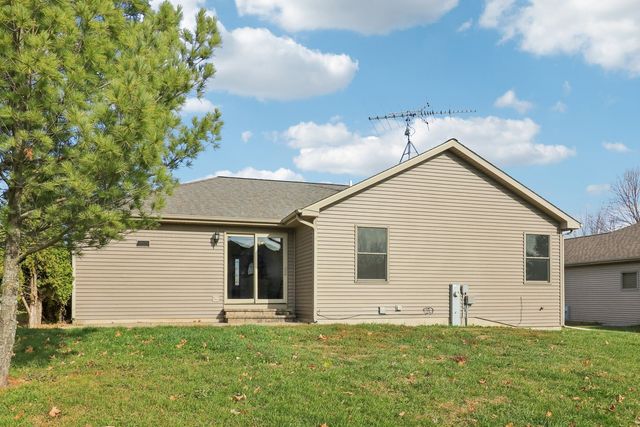 905 Randall Court, Marengo, IL 60152