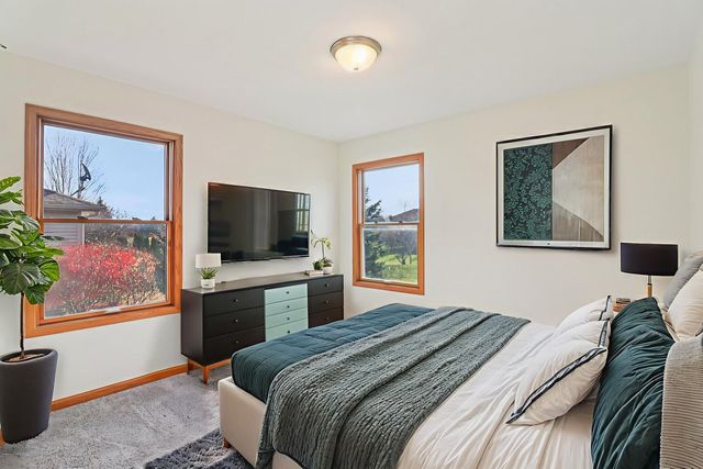 905 Randall Court, Marengo, IL 60152