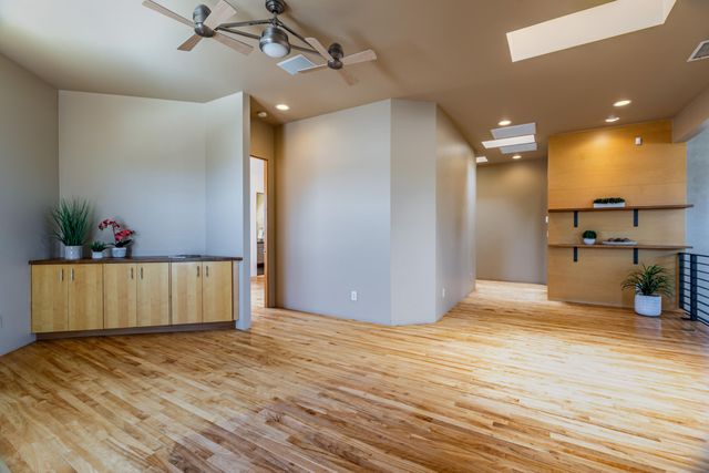 7816 Florence Avenue NE, Albuquerque, NM 87122