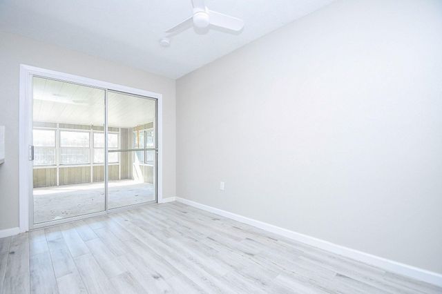 1202 Dwinnell Street, Baytown, TX 77520