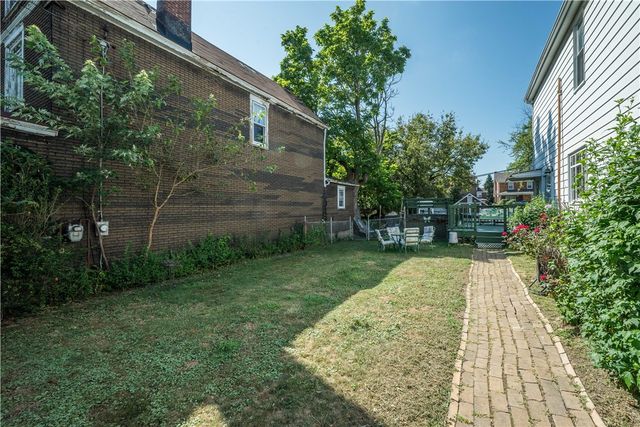 212 Lea St, Munhall, PA 15120