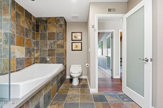 1619 Ryder Cup Drive, Westlake Village, CA 91362