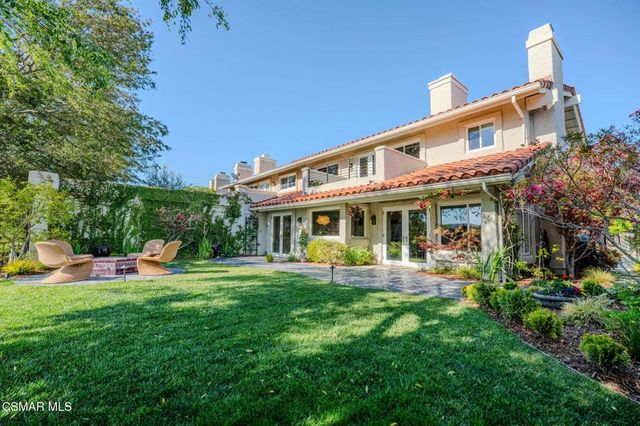 1619 Ryder Cup Drive, Westlake Village, CA 91362