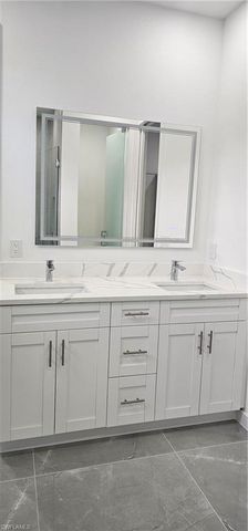 402 NW 10th ST, Cape Coral, FL 33993