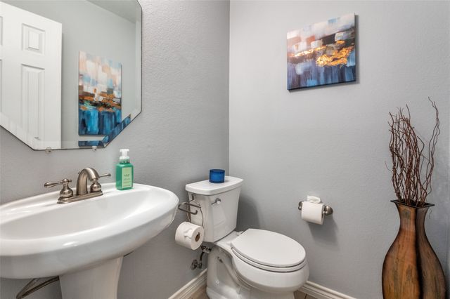 2731 Vela, Grand Prairie, TX 75054
