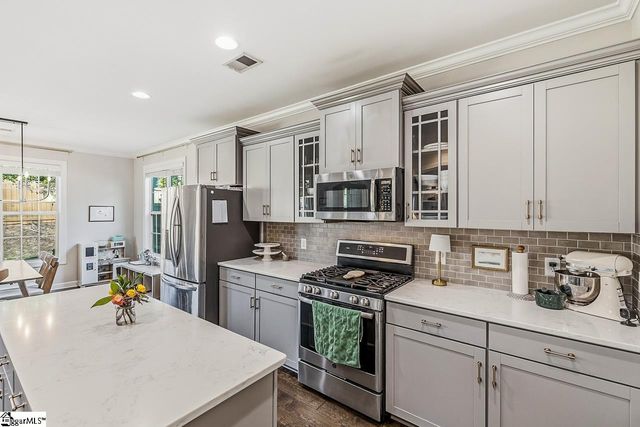 501 Forest Edge Court, Simpsonville, SC 29681