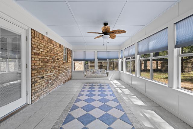 906 Orchard St., Longview, TX 75605