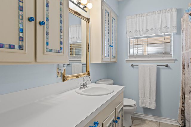 906 Orchard St., Longview, TX 75605