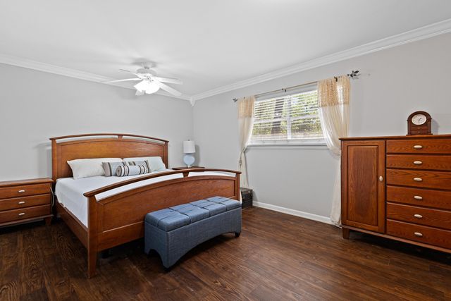 906 Orchard St., Longview, TX 75605