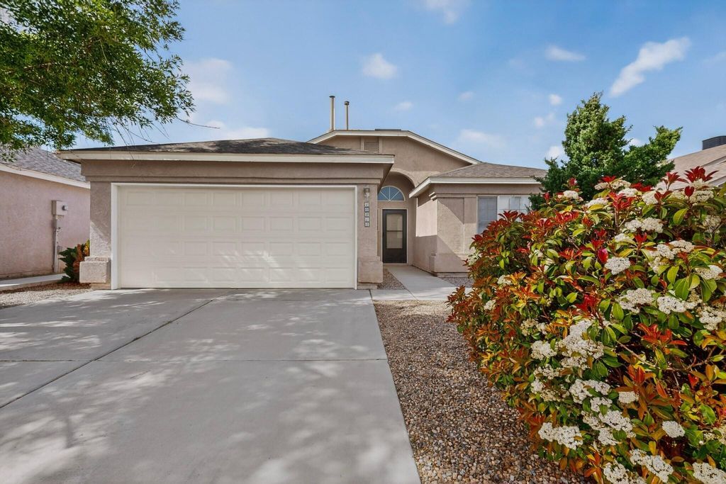 10215 Calle Maravilla Court NW, Albuquerque, NM 87114