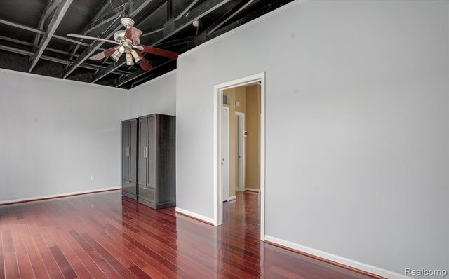 22 Pallister, Detroit, MI 48202