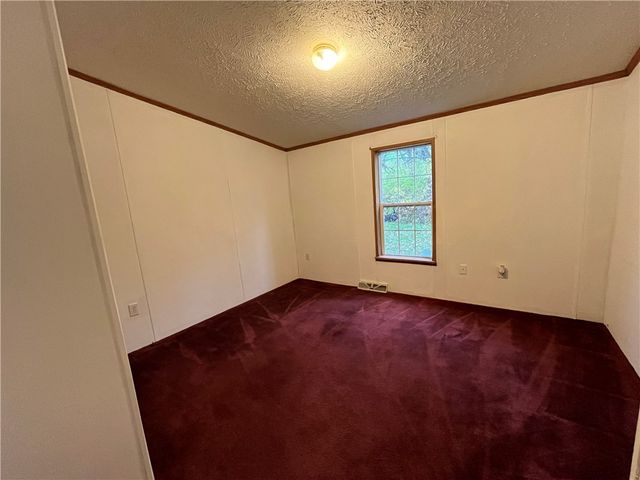 10 Jericho Road, Bainbridge, NY 13733