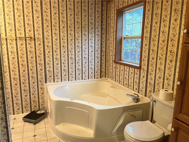 10 Jericho Road, Bainbridge, NY 13733