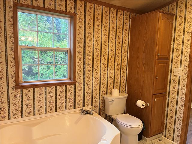 10 Jericho Road, Bainbridge, NY 13733