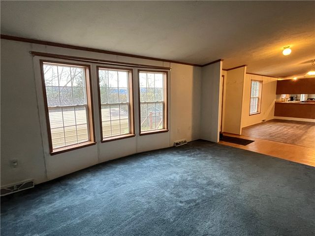 10 Jericho Road, Bainbridge, NY 13733