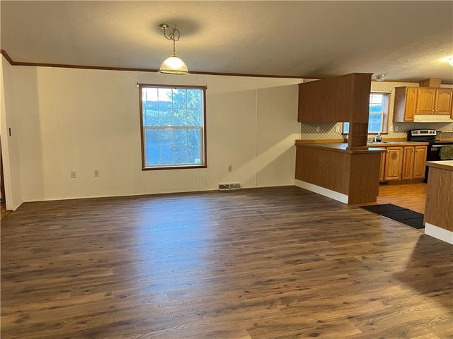 10 Jericho Road, Bainbridge, NY 13733