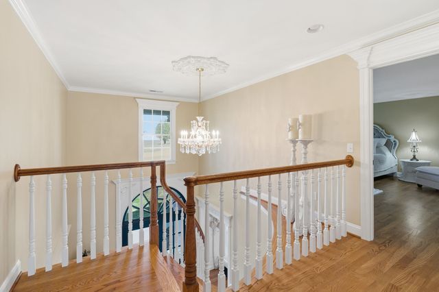 1192 Austin Cir, Lawrenceburg, TN 38464