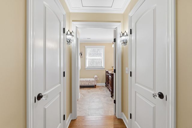 1192 Austin Cir, Lawrenceburg, TN 38464