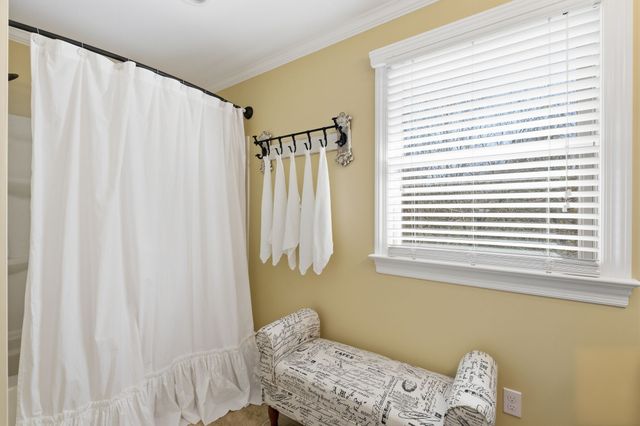 1192 Austin Cir, Lawrenceburg, TN 38464