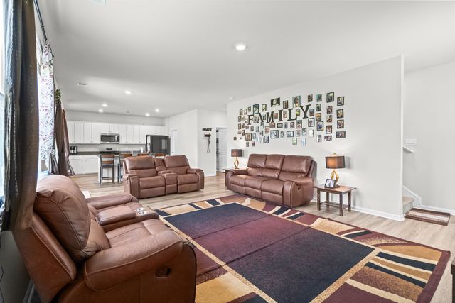 304 Picnic Basket Pl., Longs, SC 29568