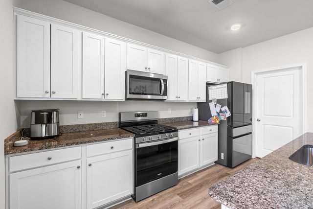 304 Picnic Basket Pl., Longs, SC 29568