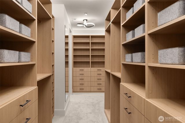 312 160th Avenue NE, Bellevue, WA 98008