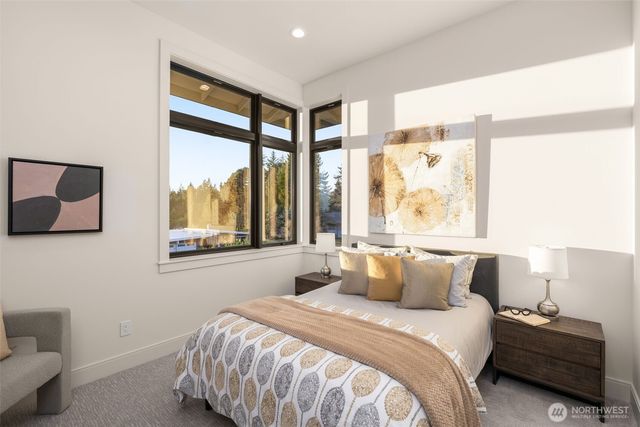 312 160th Avenue NE, Bellevue, WA 98008