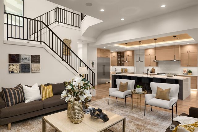 312 160th Avenue NE, Bellevue, WA 98008