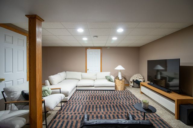 3710 BUCKTHORN Drive, Erie, PA 16506